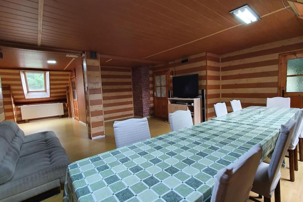 Отель Casa Petruta Dambovicioara Podu Dimbovitei Экстерьер фото